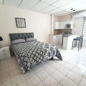Acogedora Privada En El Norte De Gye Apartamento